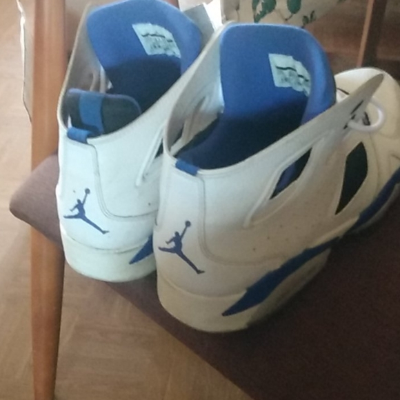 Jordan sz.11.5 - Picture 3 of 4